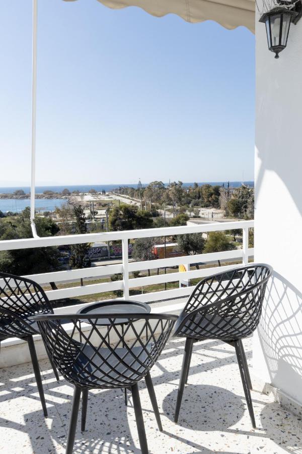 Modern Apt In Glyfada A Breath Away From The Sea - The View Atenas Exterior foto